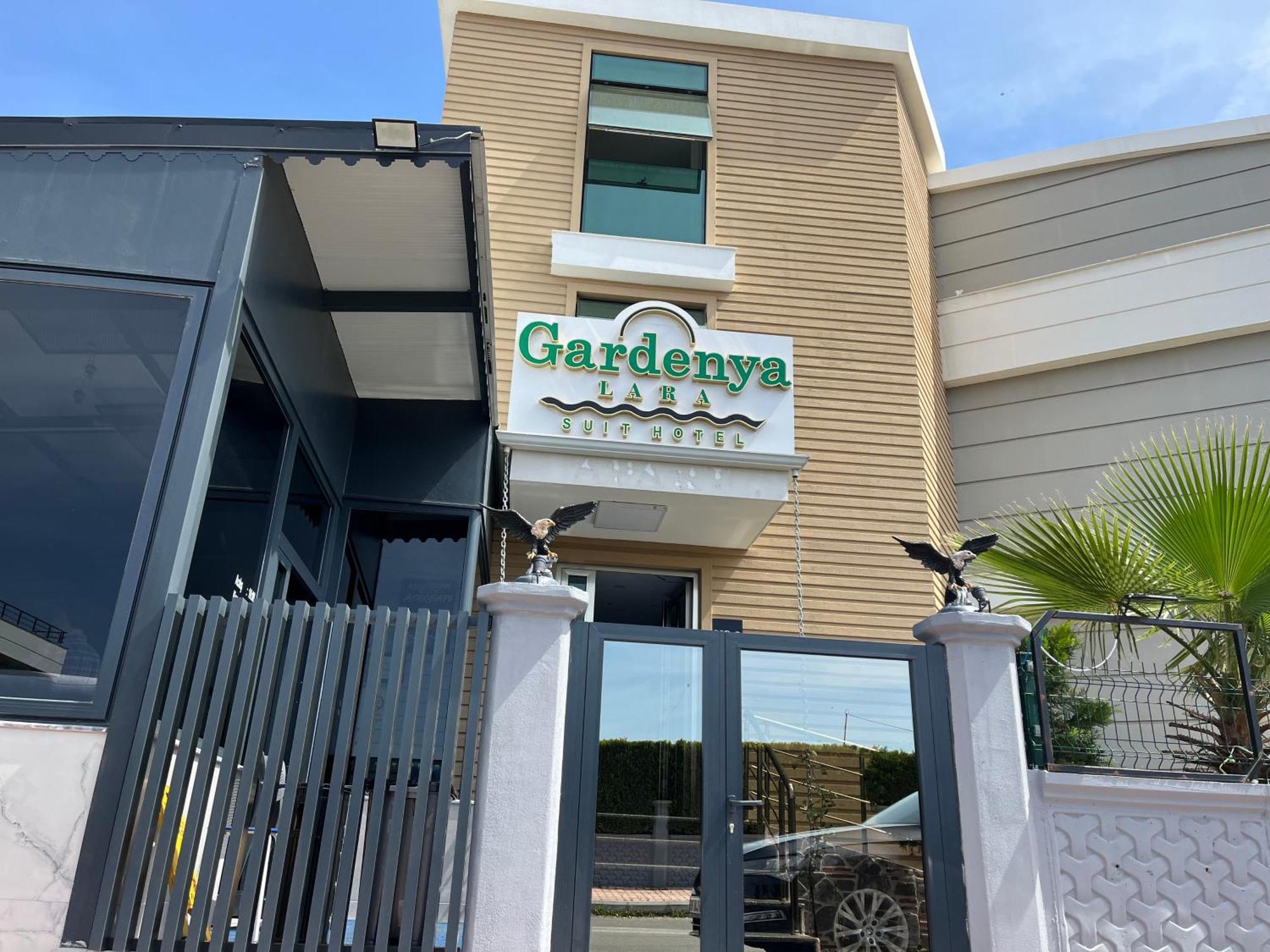Gardenya Lara Suit Hotel Анталія Екстер'єр фото
