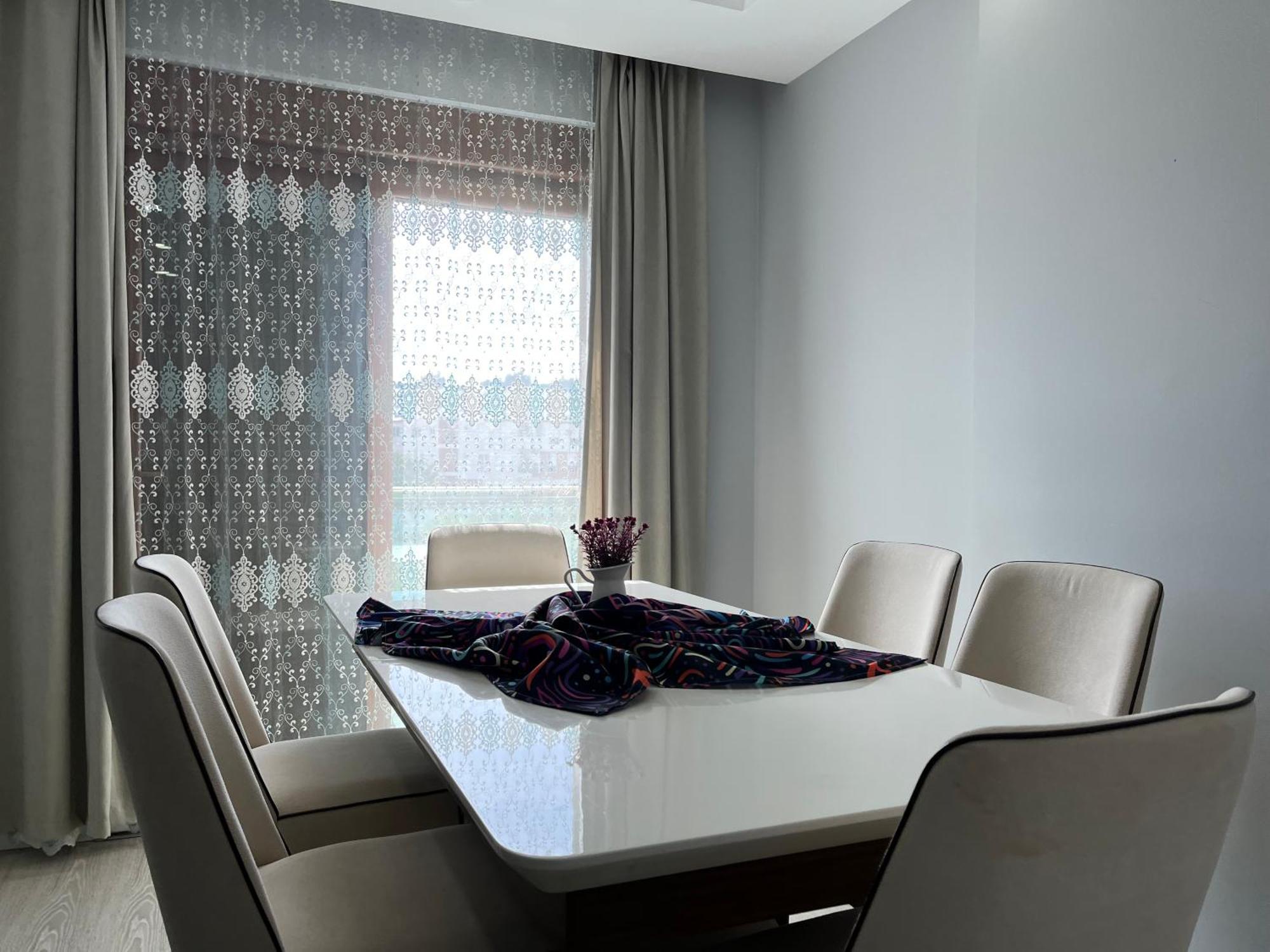 Gardenya Lara Suit Hotel Анталія Екстер'єр фото