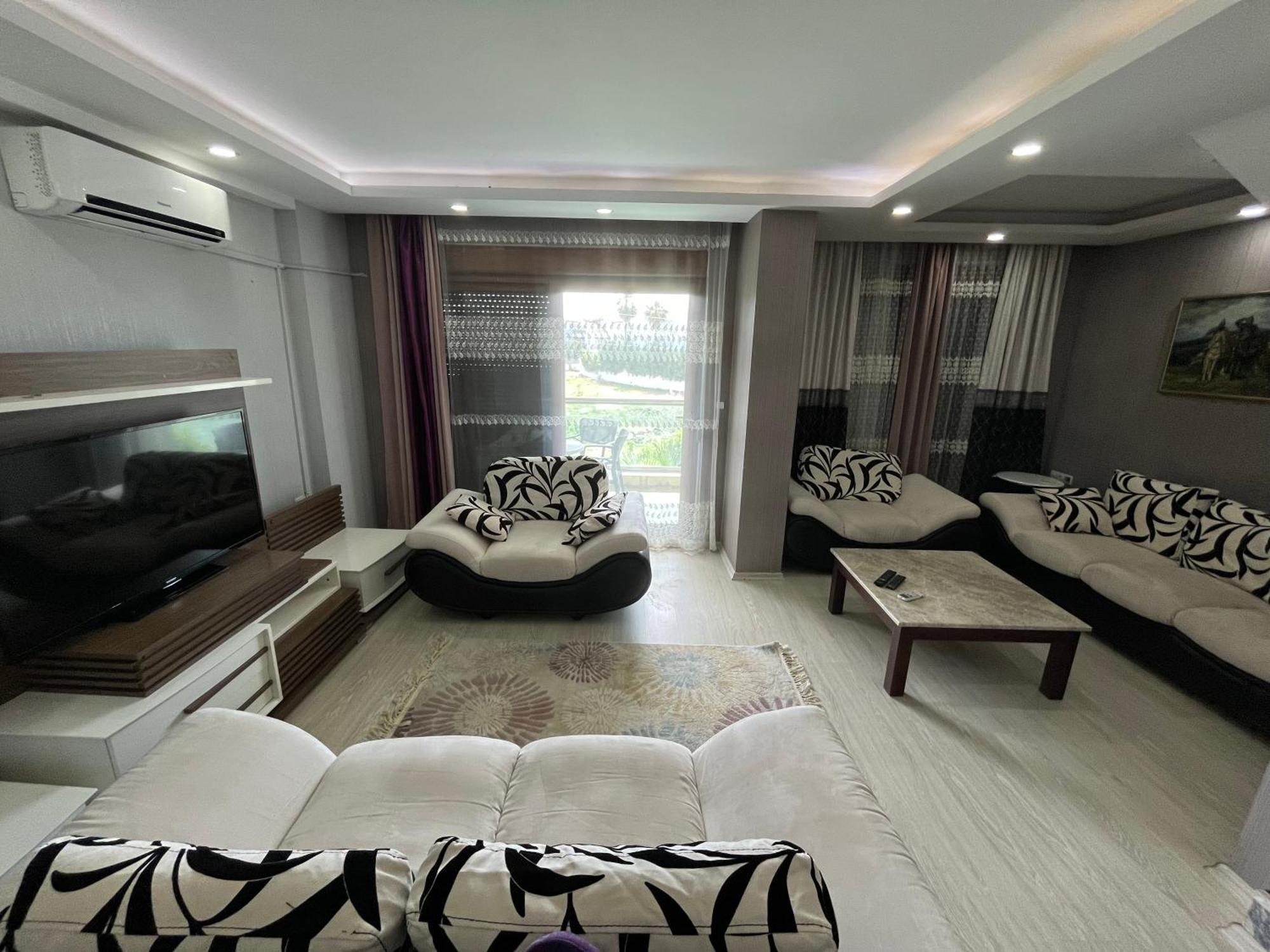 Gardenya Lara Suit Hotel Анталія Екстер'єр фото