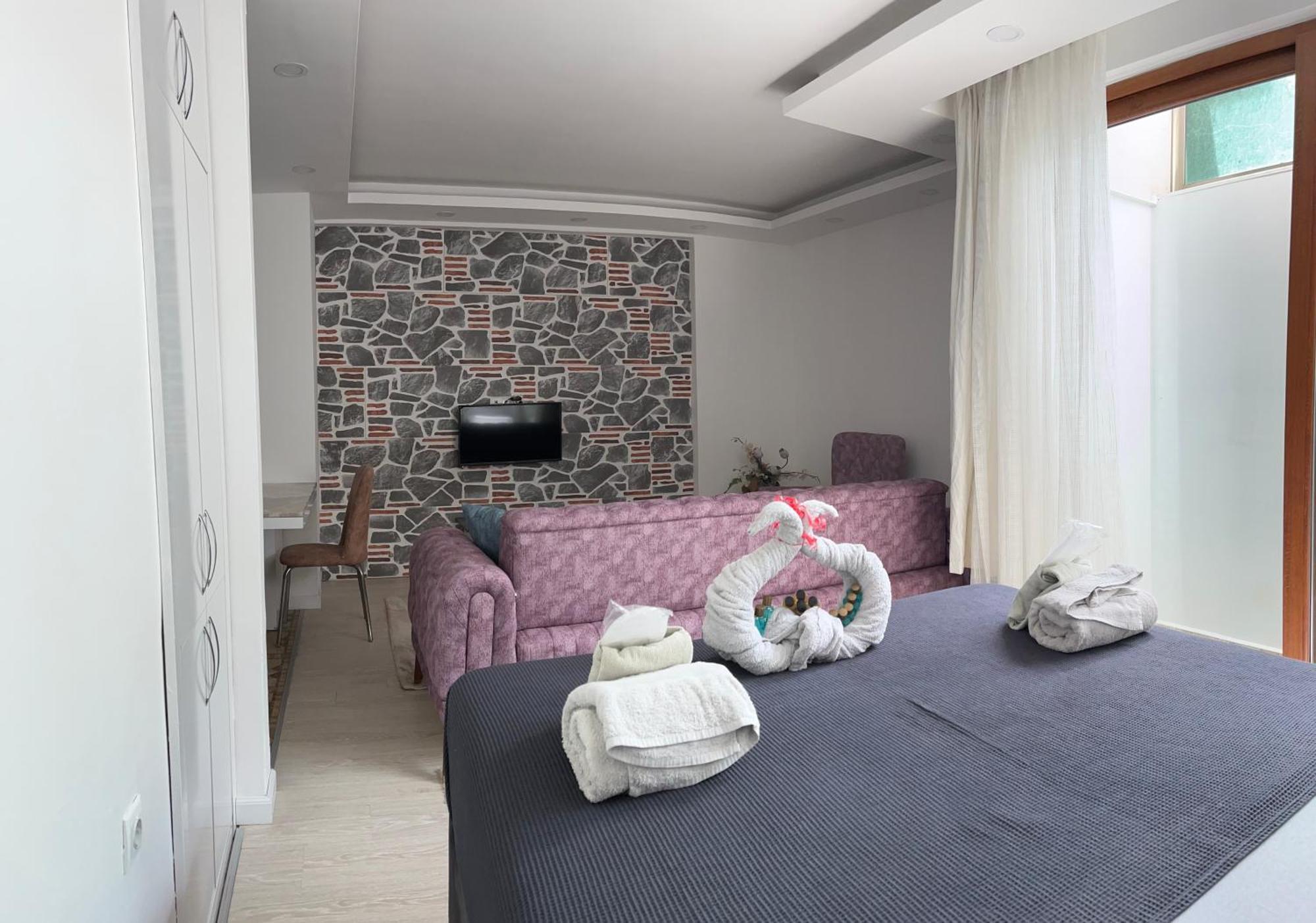 Gardenya Lara Suit Hotel Анталія Екстер'єр фото