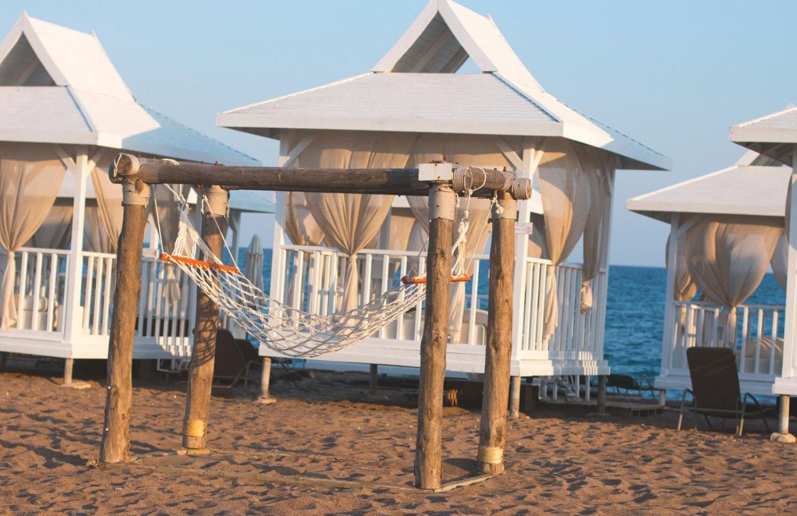 Gardenya Lara Suit Hotel Анталія Екстер'єр фото